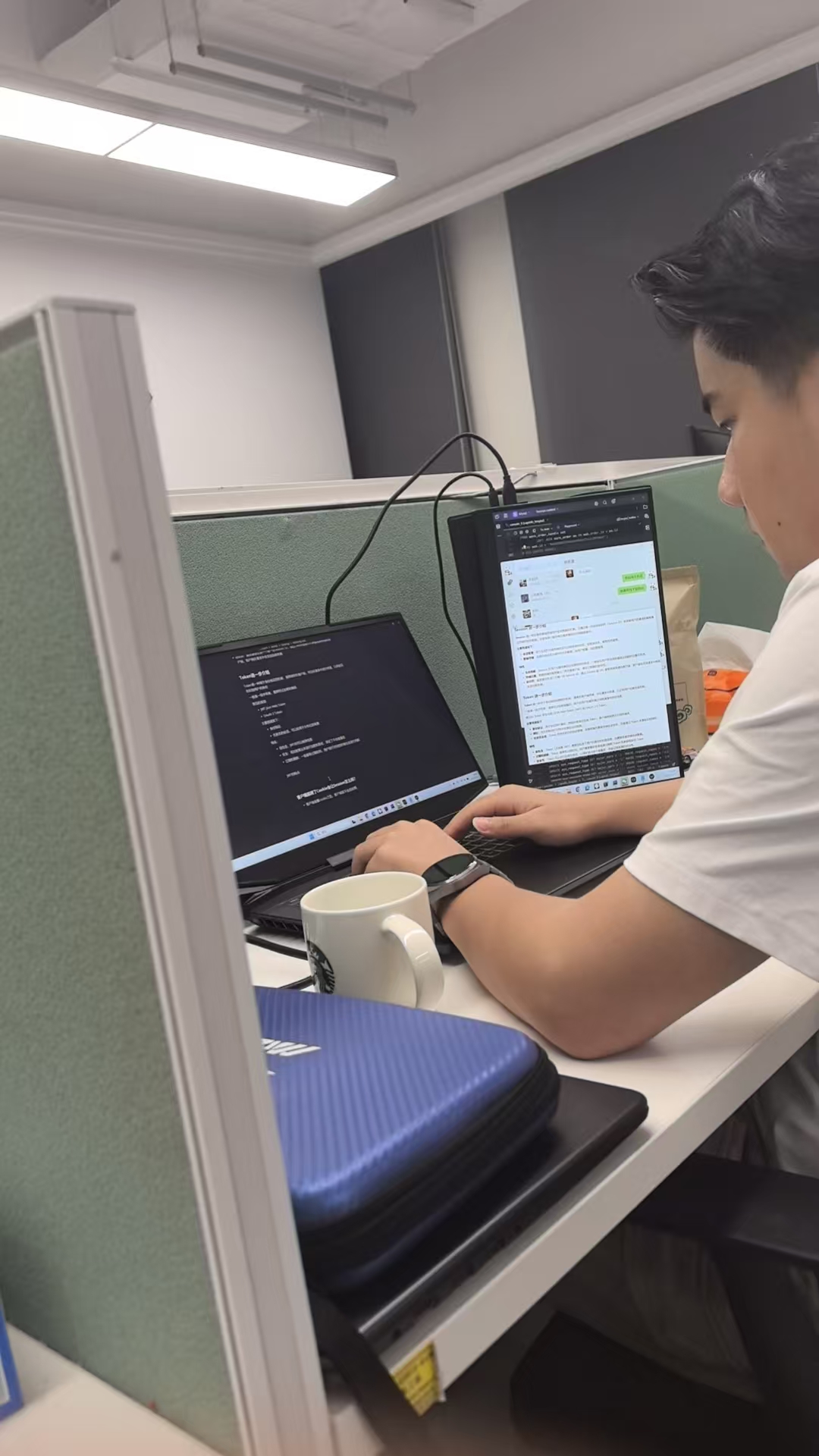 2bea5a7233cebef08f3bce31d65c8504